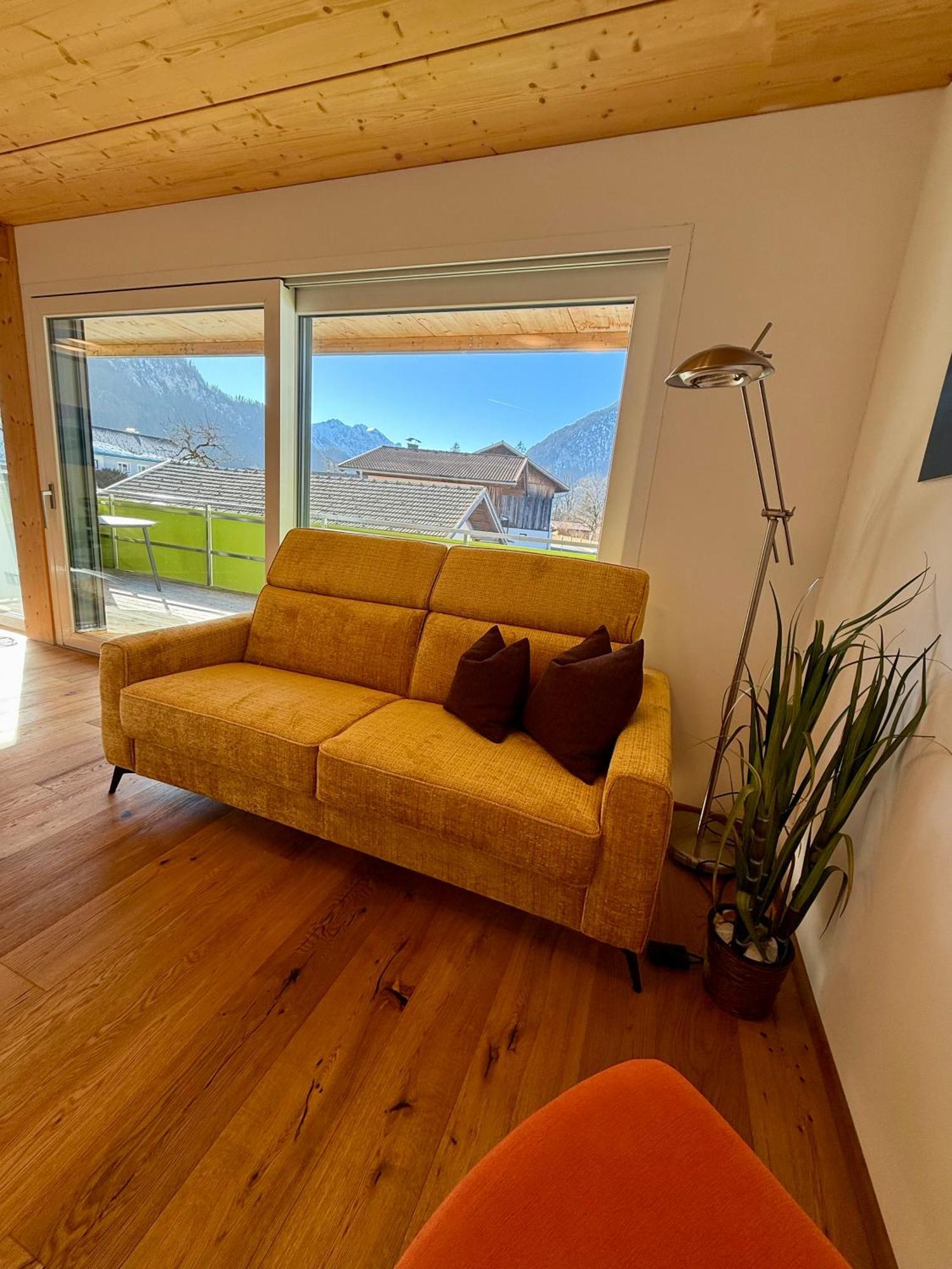 Alpenapart Singer - Contactless Check-In Reutte Exterior foto