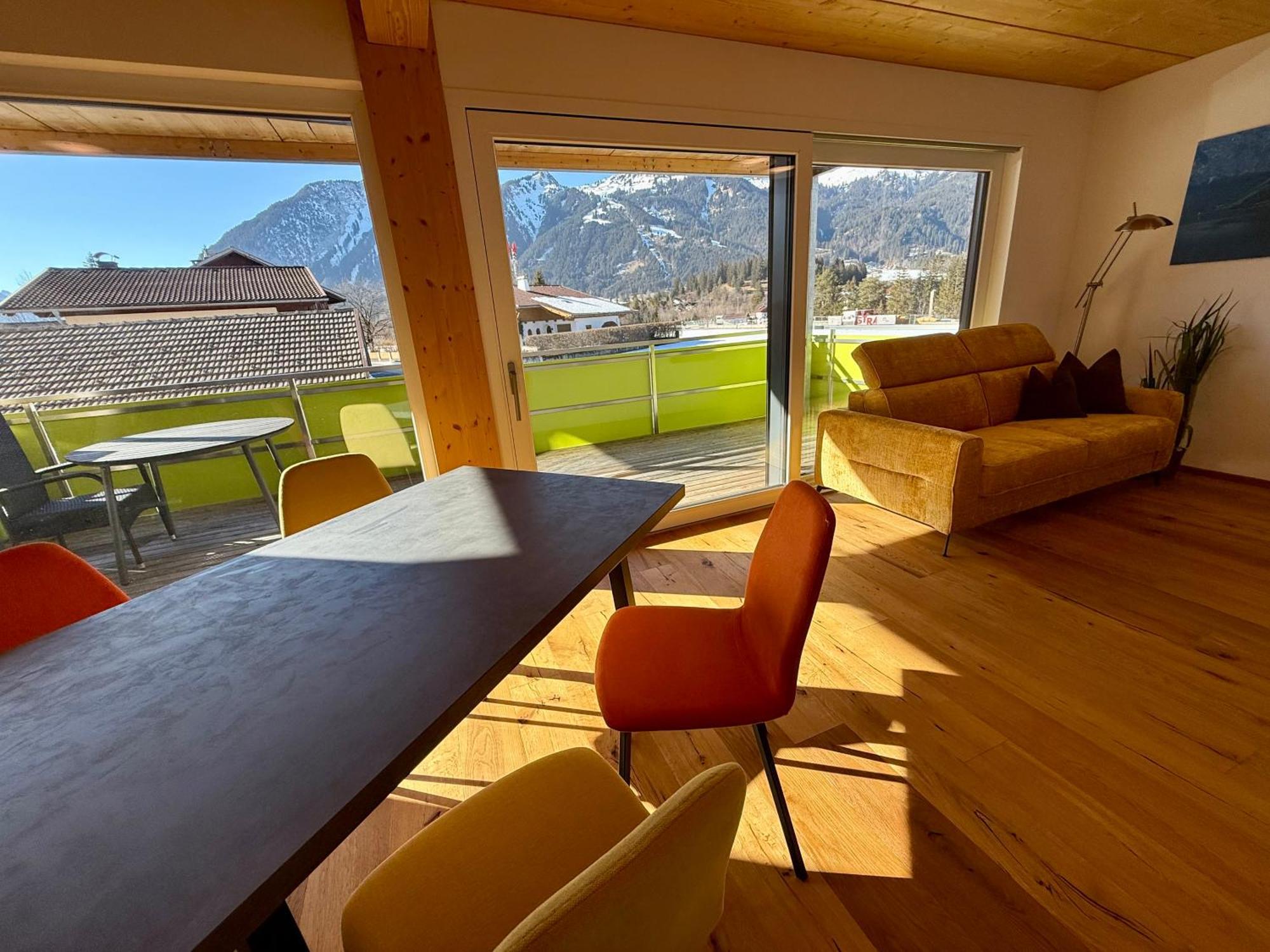 Alpenapart Singer - Contactless Check-In Reutte Exterior foto