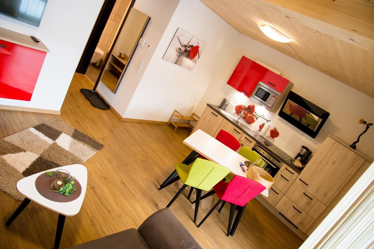 Alpenapart Singer - Contactless Check-In Reutte Exterior foto