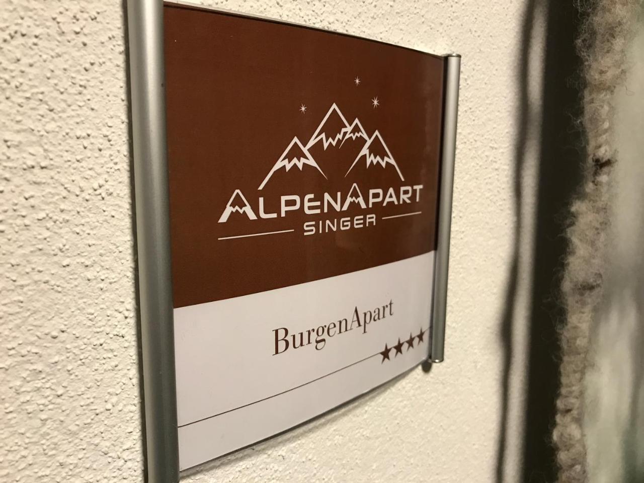 Alpenapart Singer - Contactless Check-In Apartment Reutte Exterior foto